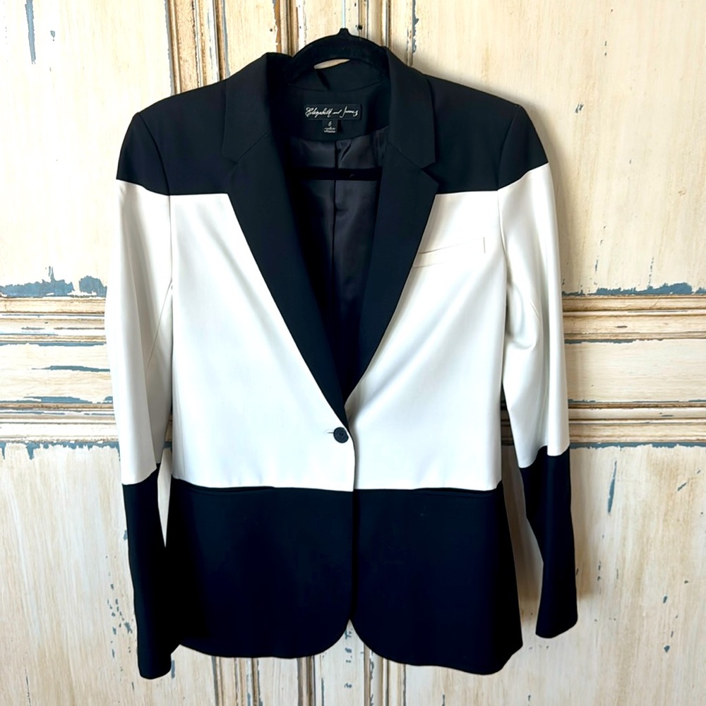 NWOT ELIZABETH AND JAMES BLACK AND CREAM BLAZER SIZE 6